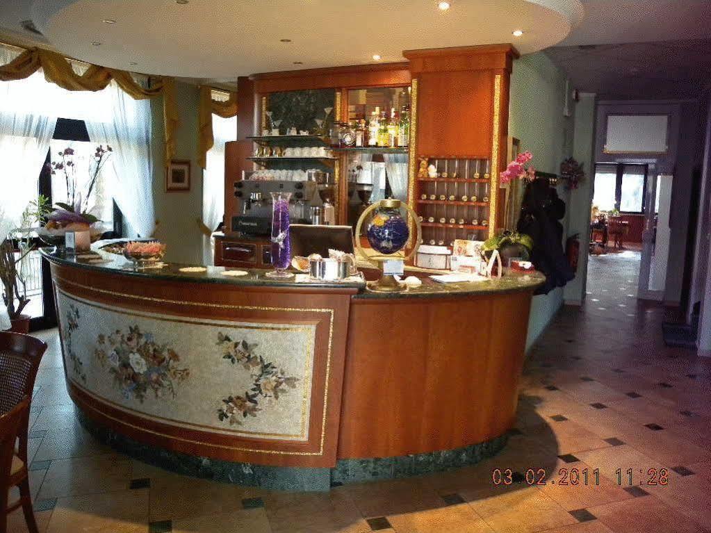 Hotel Riviera Marina di Ravenna Interieur foto